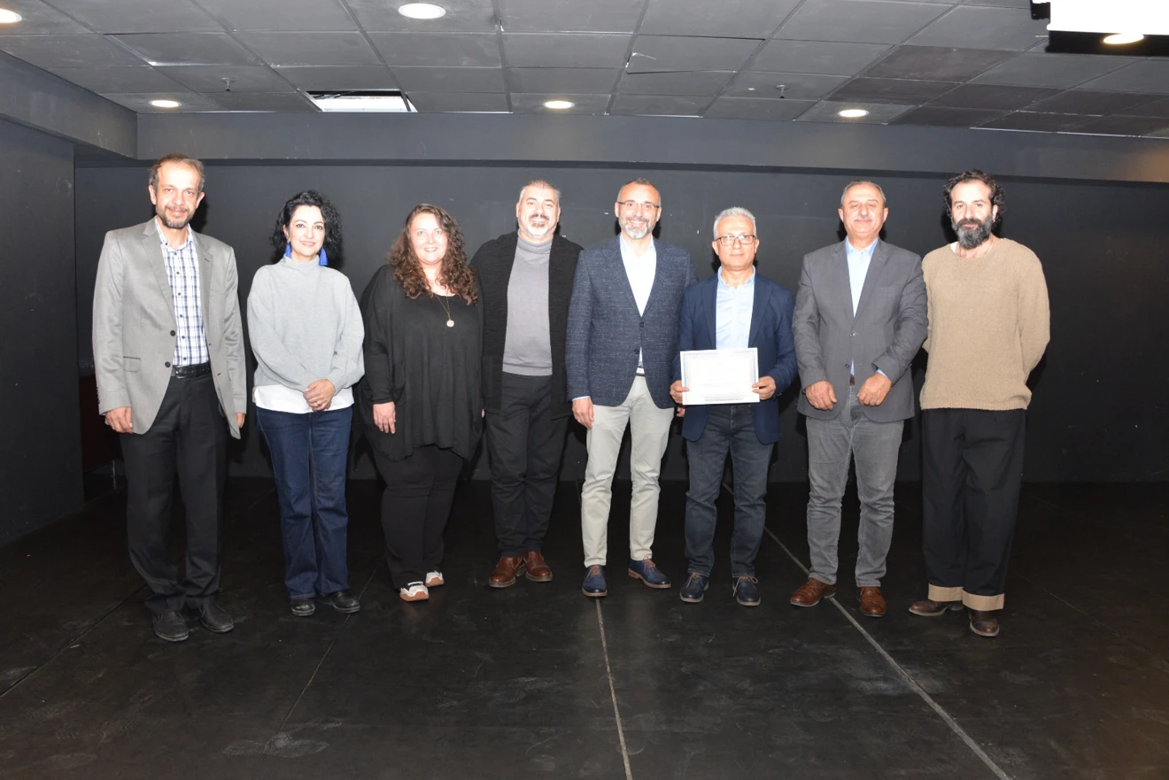 "Cumhuriyete Giden Yol" Konferans